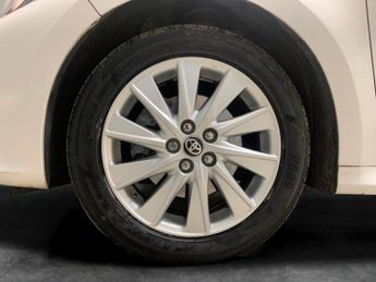 Toyota Yaris 1.5 VVT-h Icon E-CVT (116 ps) - BLUETOOTH - AIR CON - KEYLESS ST