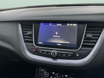 Vauxhall Grandland X 1.2 Turbo GPF Sport Nav (130 ps) - PARK SENSORS - CLIMATE CONTRO