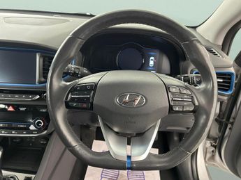 Hyundai Ioniq 1.6 h-GDi Premium DCT (141 ps) - NAV - HEATED STEERING - LANE DE