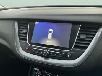 Vauxhall Grandland X 1.2 Turbo GPF Sport Nav (130 ps) - PARK SENSORS - CLIMATE CONTRO