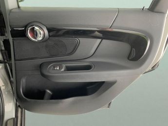 Mini Countryman 1.5 10kWh Cooper SE Classic Plug-in ALL4 (222 ps) - ROOF RAILS -