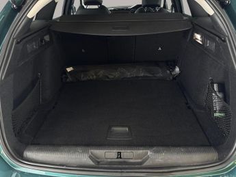 Peugeot 308 SW 1.5 BlueHDi Allure Premium EAT (130 ps) - REVERSE CAM - NAV - WI