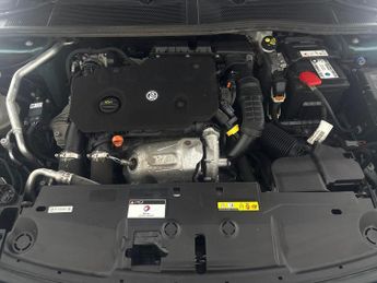 Peugeot 308 SW 1.5 BlueHDi Allure Premium EAT (130 ps) - REVERSE CAM - NAV - WI