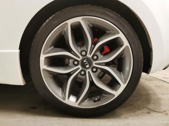 Kia Ceed 1.6 T-GDi GT (201 bhp) - HEATED STEERING - ADAPTIVE XENONS - BLU