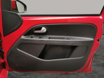 Seat Mii 36.8kWh (83 ps) - SD CARD MEDIA INPUT - PARK SENSORS