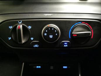 Hyundai i20 1.0 T-GDi MHEV SE Connect DCT (100 ps) - BLUETOOTH - DRIVING MOD