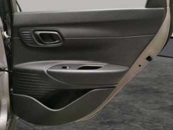 Hyundai i20 1.0 T-GDi MHEV SE Connect DCT (100 ps) - BLUETOOTH - DRIVING MOD