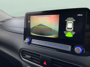 Hyundai Kona 64kWh Premium SE (7kW Charger) (204 ps) - KEYLESS ENTRY