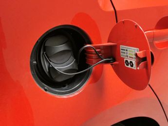 Seat Mii 36.8kWh (83 ps) - SD CARD MEDIA INPUT - PARK SENSORS