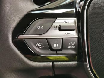 Peugeot 308 SW 1.5 BlueHDi Allure Premium EAT (130 ps) - BLUETOOTH - SPEED LIMI