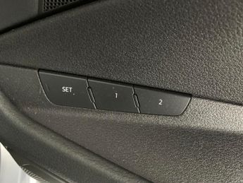 Audi e-tron 50 Technik quattro 71.2kWh (313 ps) - ADJUSTABLE SUSPENSION