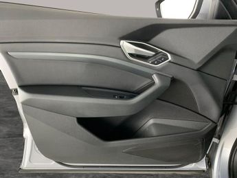 Audi e-tron 50 Technik quattro 71.2kWh (313 ps) - ADJUSTABLE SUSPENSION