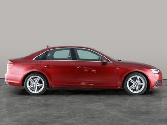 Audi A4 1.4 TFSI S line S Tronic (150 ps) - DRIVING MODES - PADDLE SHIFT
