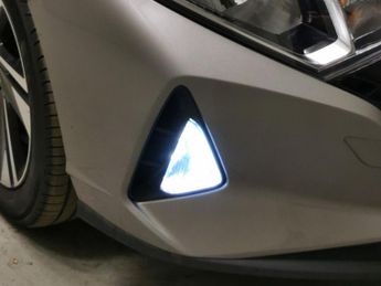 Hyundai i20 1.0 T-GDi MHEV SE Connect DCT (100 ps) - BLUETOOTH - DRIVING MOD