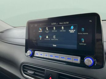 Hyundai Kona 64kWh Premium SE (7kW Charger) (204 ps) - KEYLESS ENTRY