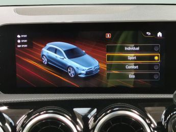 Mercedes-Benz A Class 1.3 A180 Sport (Executive) 7G-DCT (136 ps) - LED - REVERSE CAM -