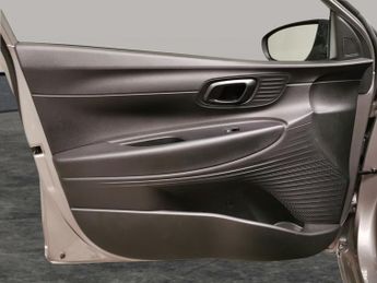 Hyundai i20 1.0 T-GDi MHEV SE Connect DCT (100 ps) - BLUETOOTH - DRIVING MOD