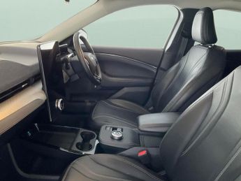 Ford Mustang Mach-e Extended Range 91kWh Automatic (294 ps) - REVERSE CAM - NAV