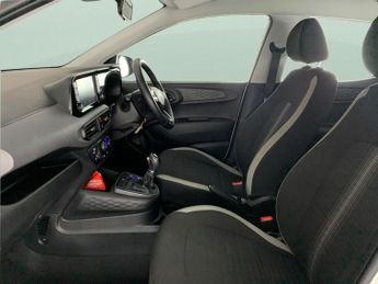 Hyundai i10 1.2 SE Connect (84 ps) - LED - REVERSE CAM - WIFI