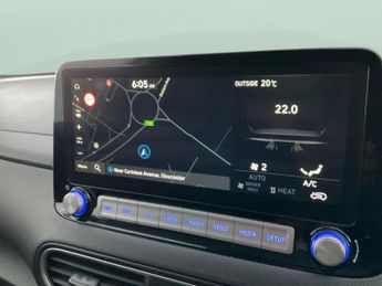 Hyundai Kona 64kWh Premium SE (7kW Charger) (204 ps) - KEYLESS ENTRY