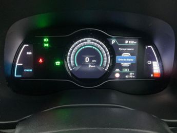 Hyundai Kona 64kWh Premium SE (7kW Charger) (204 ps) - KEYLESS ENTRY