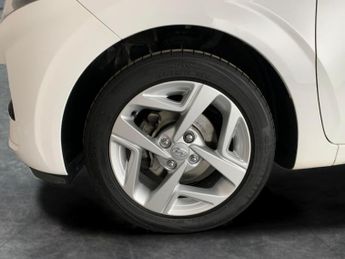 Hyundai i10 1.2 SE Connect (84 ps) - LED - REVERSE CAM - WIFI
