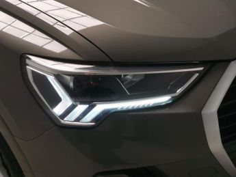 Audi Q3 2.0 TFSI 40 S line S Tronic quattro (190 ps) - BLUETOOTH - DRIVI