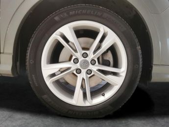 Audi Q3 2.0 TFSI 40 S line S Tronic quattro (190 ps) - BLUETOOTH - DRIVI