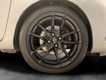 Toyota Yaris 1.5 VVT-h GR SPORT E-CVT (100 ps) - 17IN ALLOYS - AIR CON - DAB