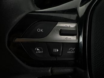 Peugeot 308 SW 1.5 BlueHDi Allure Premium EAT (130 ps) - REVERSE CAM - NAV - WI
