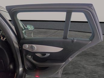 Mercedes-Benz C Class 2.0 C220d Sport (Premium Plus) G-Tronic+ (194 ps) - KEYLESS ENTR