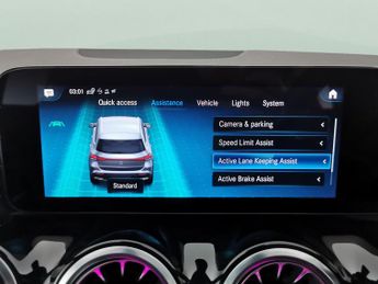 Mercedes-Benz EQA EQA 250 66.5kWh Sport (190 ps) - CRUISE - PADDLE SHIFT - 18IN AL