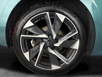 Peugeot 308 SW 1.5 BlueHDi Allure Premium EAT (130 ps) - REVERSE CAM - NAV - WI