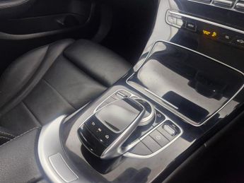 Mercedes-Benz C Class 2.0 C220d Sport (Premium Plus) G-Tronic+ (194 ps) - KEYLESS ENTR