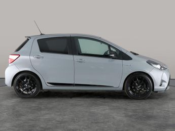 Toyota Yaris 1.5 VVT-h GR SPORT E-CVT (100 ps) - AIR CON - DAB - PRIVACY GLAS