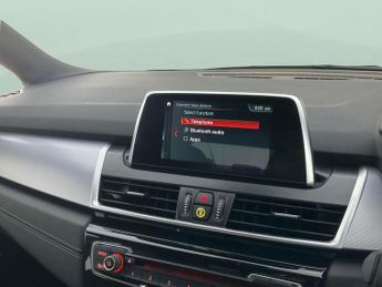 BMW 2 Series Active Tourer 2.0 218d M Sport (150 ps) - NAV - BLUETOOTH - CRUISE