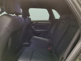 Audi Q3 2.0 TFSI 40 S line S Tronic quattro (190 ps) - BLUETOOTH - DRIVI