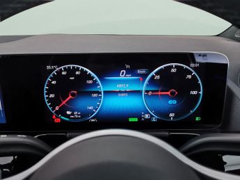 Mercedes-Benz EQA EQA 250 66.5kWh Sport (190 ps) - CRUISE - PADDLE SHIFT - 18IN AL