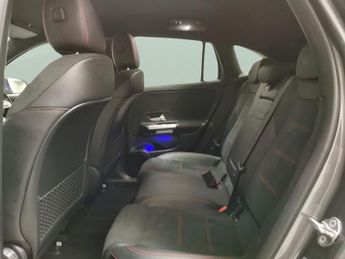 Mercedes-Benz EQA EQA 250 66.5kWh AMG Line (190 ps) - NAV - BLIND SPOT ASSIST