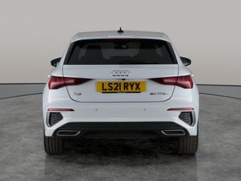 Audi A3 1.4 TFSIe 40 S line Sportback Plug-in S Tronic 13kWh (204 ps) - 