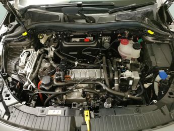 Mercedes-Benz EQA EQA 250 66.5kWh AMG Line (190 ps) - NAV - BLIND SPOT ASSIST