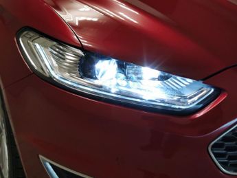 Ford Mondeo 2.0 TiVCT Vignale CVT 6Spd (187 ps) - NAV - HEATED LEATHER - FOR