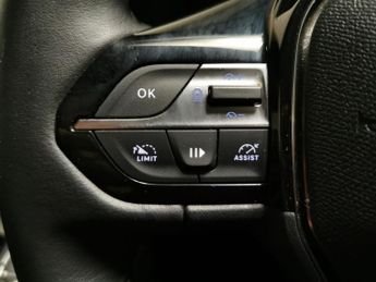 Peugeot 308 SW 1.5 BlueHDi Allure Premium EAT (130 ps) - REVERSE CAM - NAV - WI