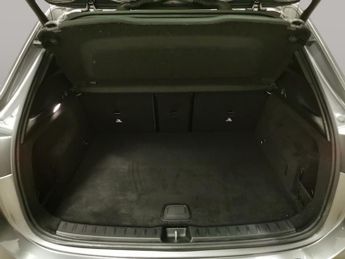 Mercedes-Benz EQA EQA 250 66.5kWh AMG Line (190 ps) - NAV - BLIND SPOT ASSIST