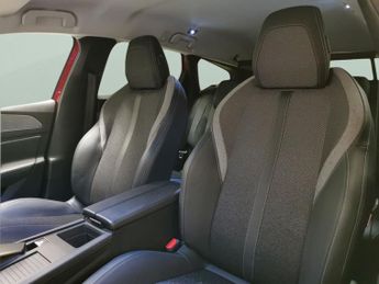 Peugeot 308 SW 1.5 BlueHDi Allure Premium EAT (130 ps) - REVERSE CAM - NAV - WI