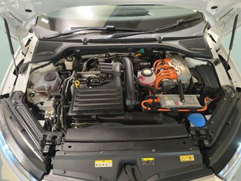 Skoda Octavia 1.4 TSI iV 13kWh SE Technology Plug-in DSG (204 ps) - PARK SENSO