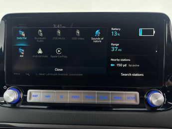 Hyundai Kona 64kWh Premium (10.5kW Charger) (204 ps) - REVERSE CAM - NAV - HE