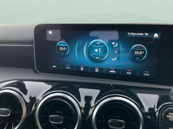 Mercedes-Benz A Class 1.3 A180 Sport (Executive) 7G-DCT (136 ps) - HEATED SEATS - NAV