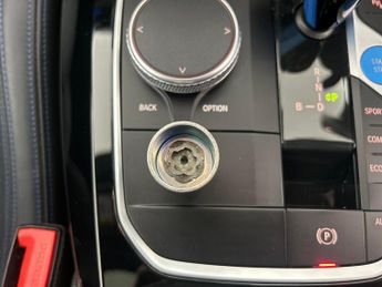BMW iX3 80kWh M Sport (286 ps) - AUTO PARK - REVERSE CAM - LEATHER