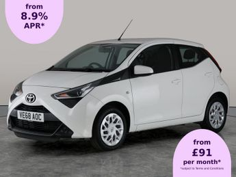 Toyota AYGO 1.0 VVT-i x-play (71 ps) - BLUETOOTH - AIR CON - DAB